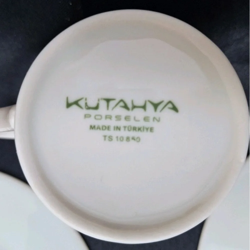 2 Kurukahveci Mehmet Efendi Porcelain Turkish Coffee Demitasse Cups Saucers Pair